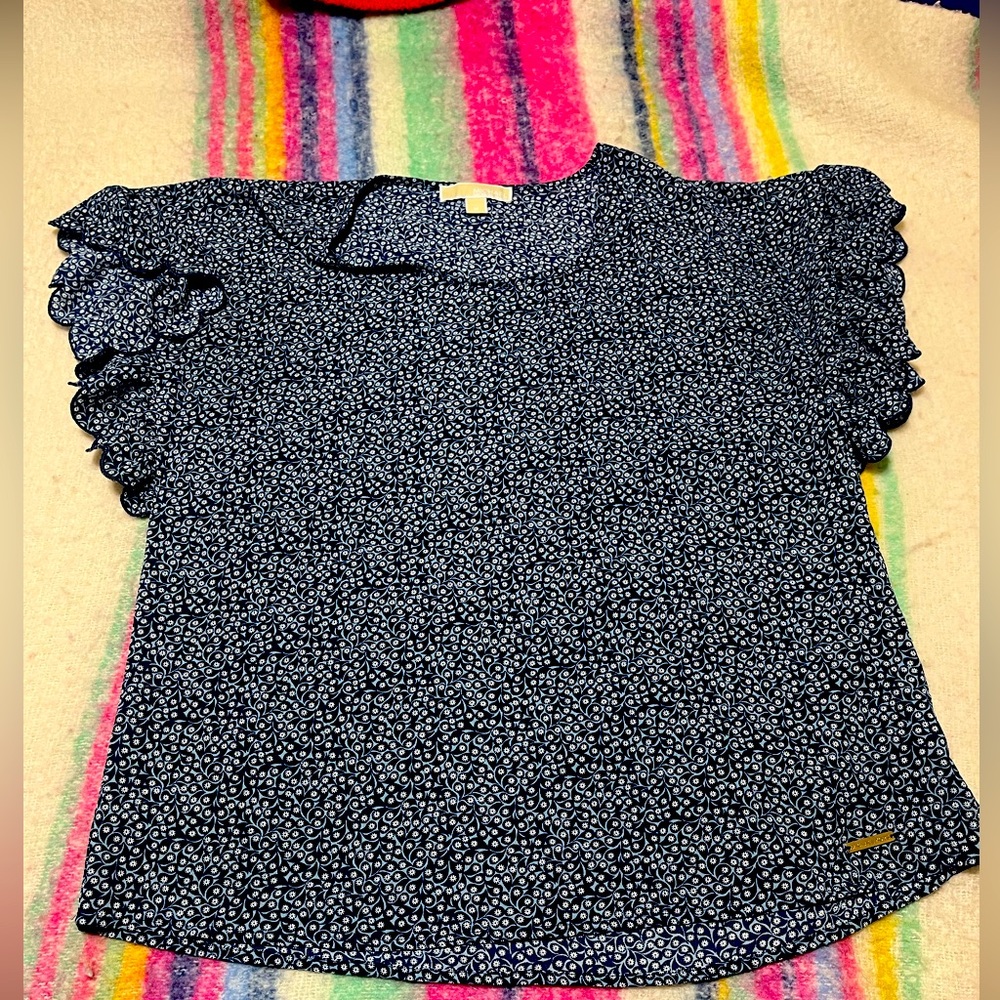 Michael Kors flutter sleeve top